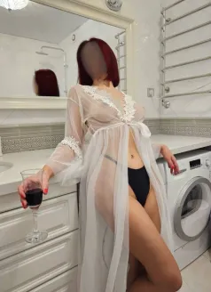  Карина, 37, 
